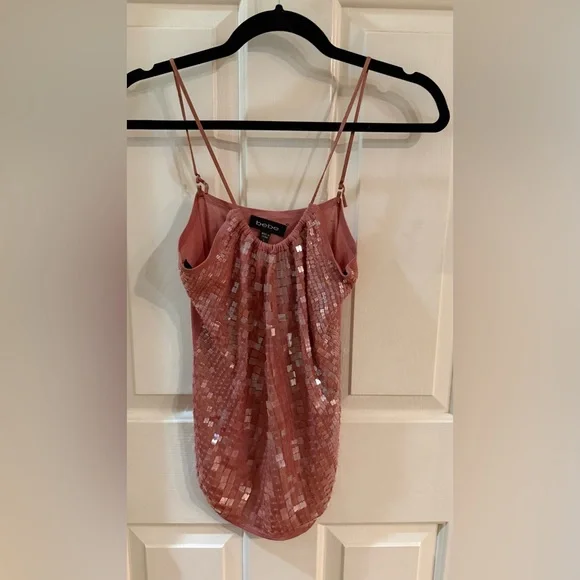 bebe spaghetti strap Pink Sequin Cami Top L - Picture 1 of 5